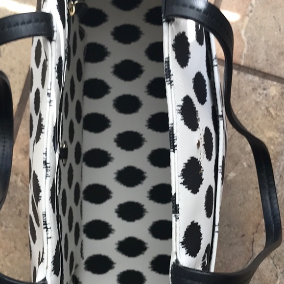 Kate Spade purse - Picture 3 of 8